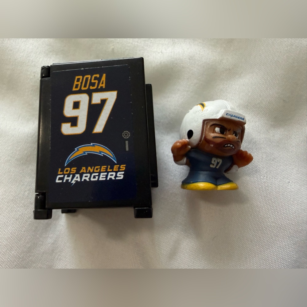 NFL Football Los Angeles Chargers Bosa Teenymate Locker